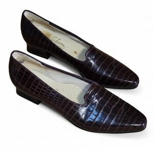 Johansen Leather Womens Brown Loafer shoe Sz 10
